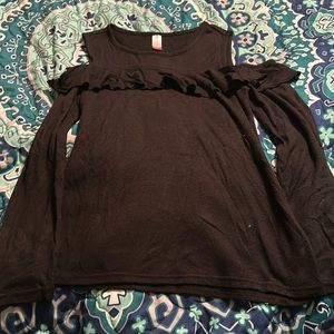 Cold shoulder ruffle womens shirt. Size large.